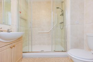 SHOWER ROOM- click for photo gallery